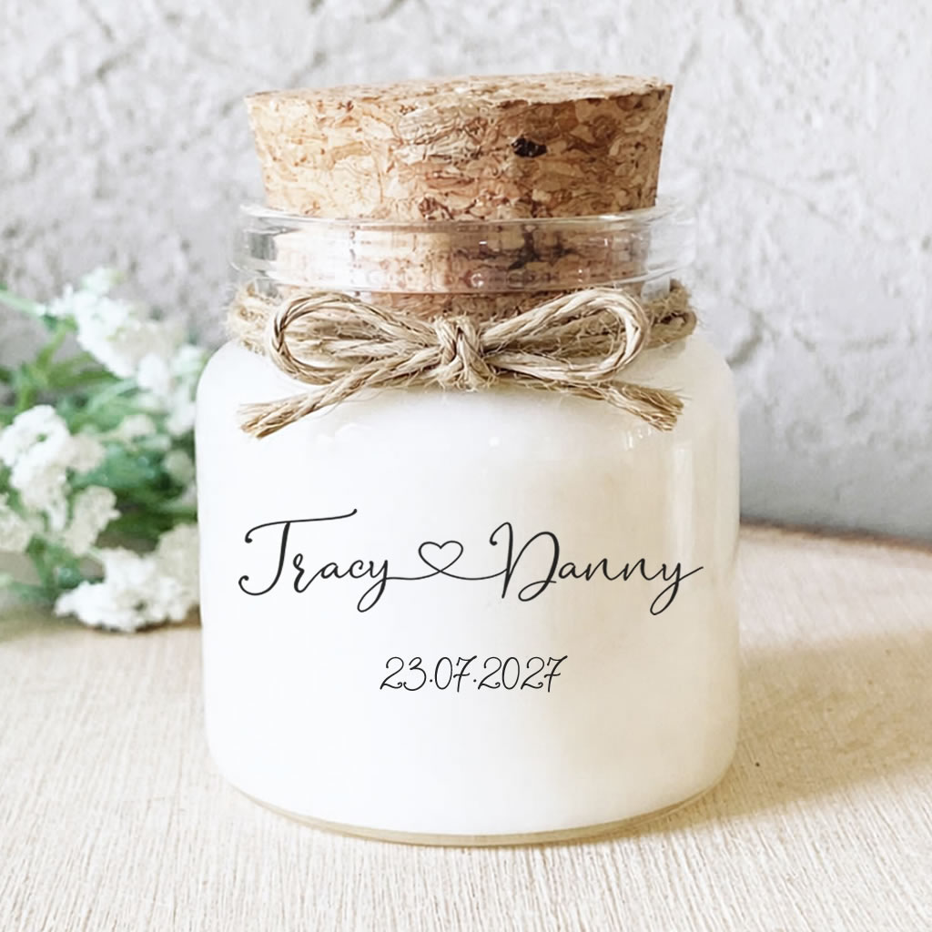 Personalised linked hearts wedding favour mini candle guest gift hand-poured in Provence