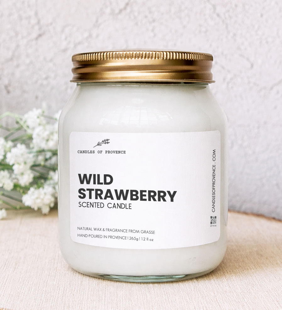 Large Wild Strawberry scented candle hand-poured in Provence